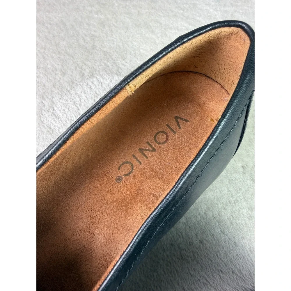 Vionic Mizelle Black Leather Chain Link Loafers Size 6.5 Square Toe Flats Womens